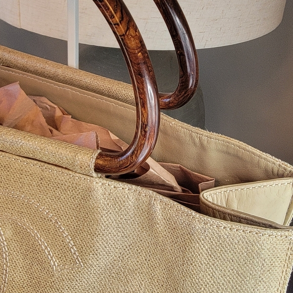 Chanel Beige Caviar Wooden Handles Tote - Picture 4 of 9